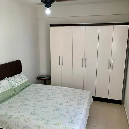 Apartamento Na Praia Das Astúrias-3